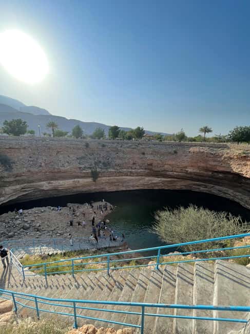 Immagine nº 5 di Muscat: escursione di un'intera giornata a Wadi Shab, grotta romantica e sinkhole attività a Regione al-Sharqiyya, caricata dal fornitore