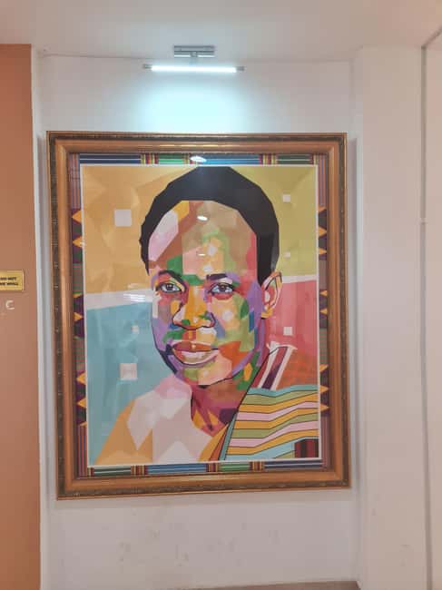 image n.2 of Accra: Guided City Tour with lunch and hotel pick up activity in Accra, uploaded by supplier