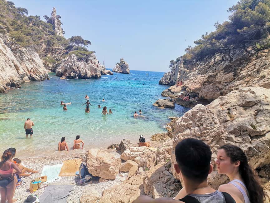 image n.11 of Marseille: Calanques National Park Guided Hike with Picnic activity in Marseille, uploaded by supplier