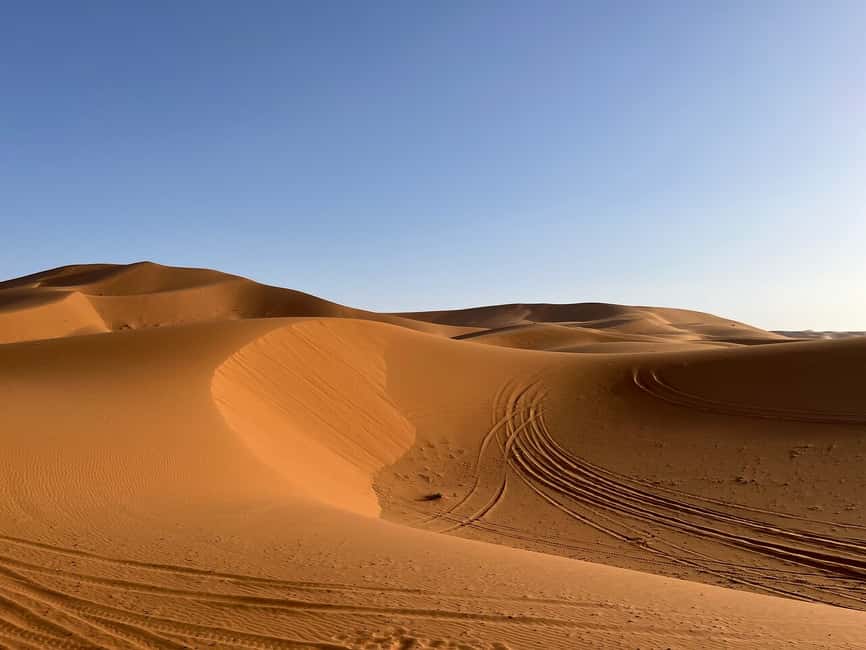 Image N°9 de Au départ de Fès : circuit de luxe de 3 jours dans le désert jusqu'à Marrakech via Merzouga activité à Aït-ben-Haddou, publiée par le prestataire