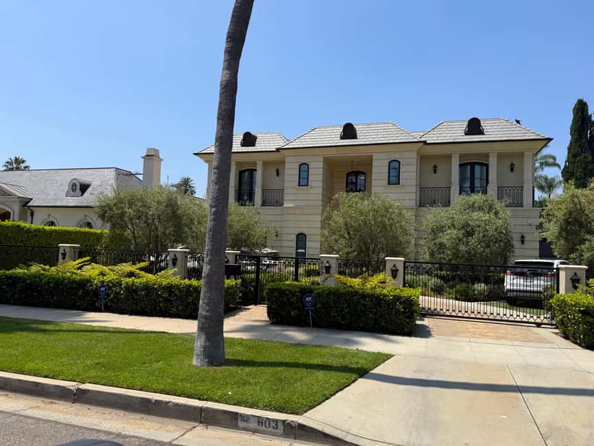image n.30 of Los Angeles: Hollywood & Celebrity Homes Open-Air Bus Tour activity in Los Angeles, uploaded by supplier