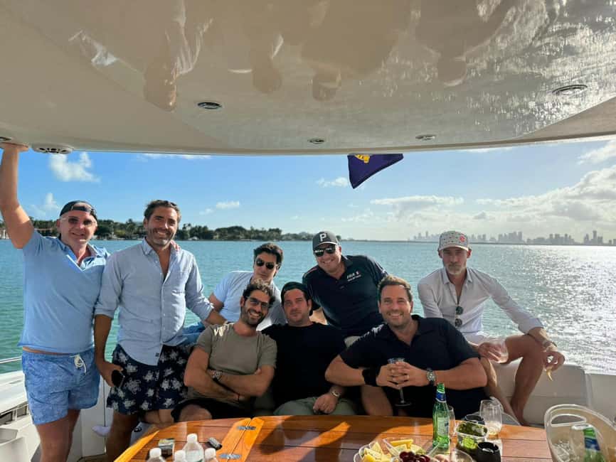 image n.5 of Miami: Private City Cruise of Miami Beach with French Guide activity in Miami, uploaded by supplier