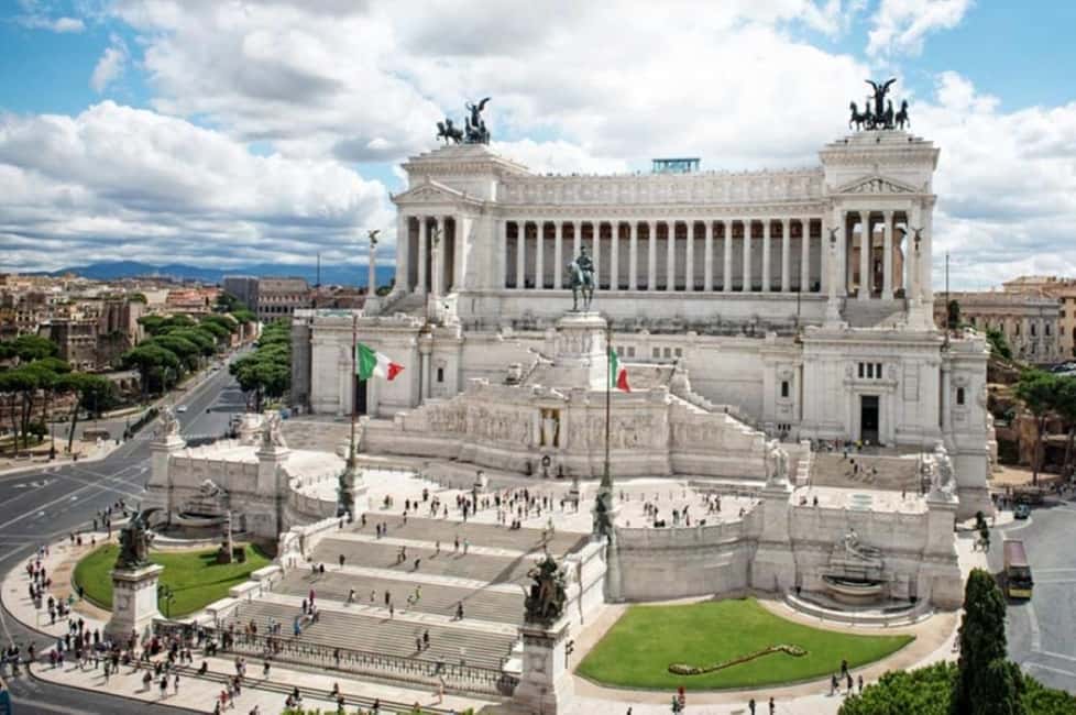 Image N°4 de Rome : Vittoriano avec Rooftop & Palazzo Venezia Hosted Entry activité à Rome, publiée par le prestataire