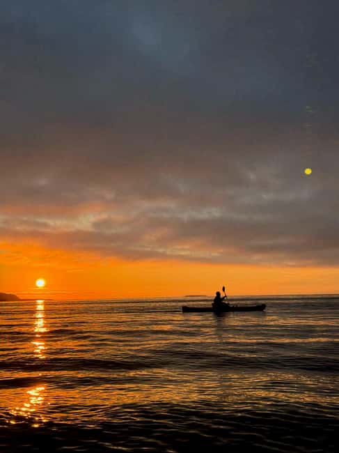 image n.10 of Grundarfjörður: Midnight Sun Kayaking Adventure activity in Western Region, Iceland, uploaded by supplier
