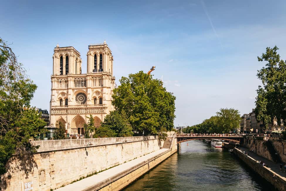 Image N°4 de Paris : visite extérieure de la cathédrale Notre-Dame activité à Paris, publiée par le prestataire