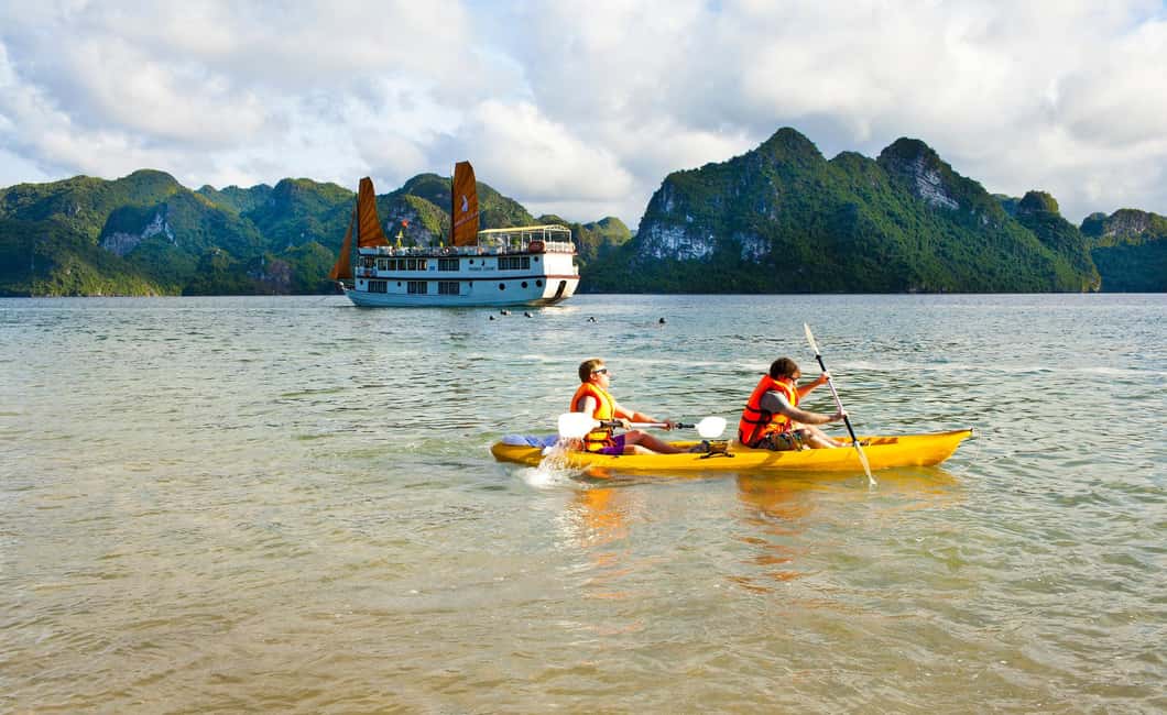 image n.2 of From Hanoi: 2-Day & 1 Night Halong Bay Tour activity in Ha Long, uploaded by supplier
