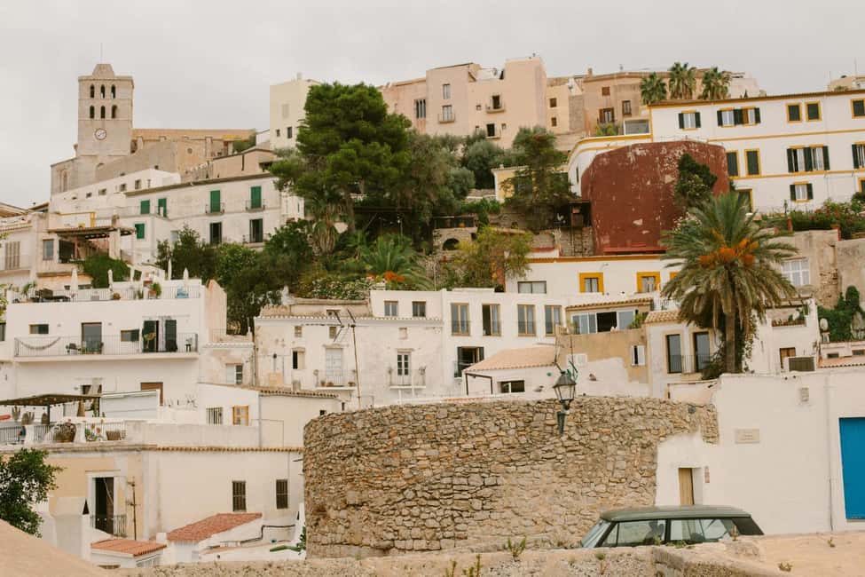Image N°7 de Ibiza : Excursion à terre ultime avec prise en charge au port activité à Ibiza (ville), publiée par le prestataire