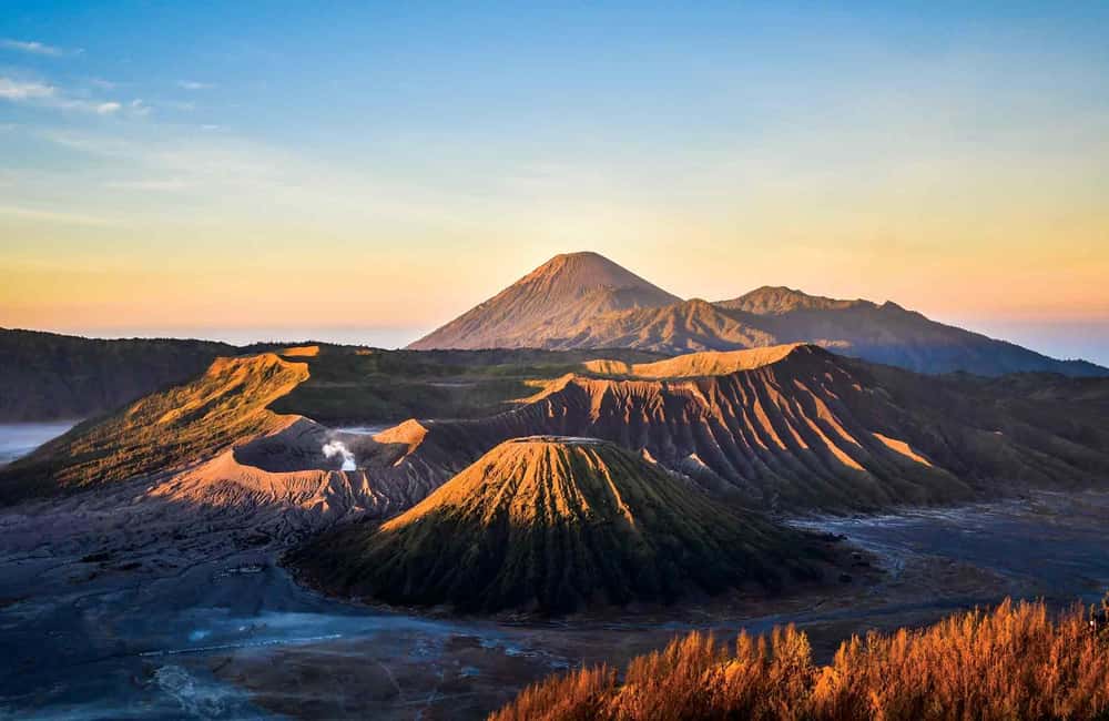 image n.10 of bali to java: bromo, ijen, tumpak sewu, borobudur, Prambanan activity in Yogyakarta, uploaded by supplier