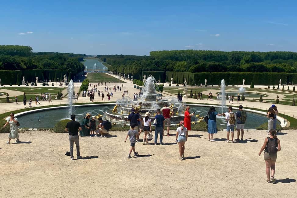 imaginea n.38 a activității Giverny Versailles Trianon Grup mic cu minivan din Paris în Paris, încărcată de organizator