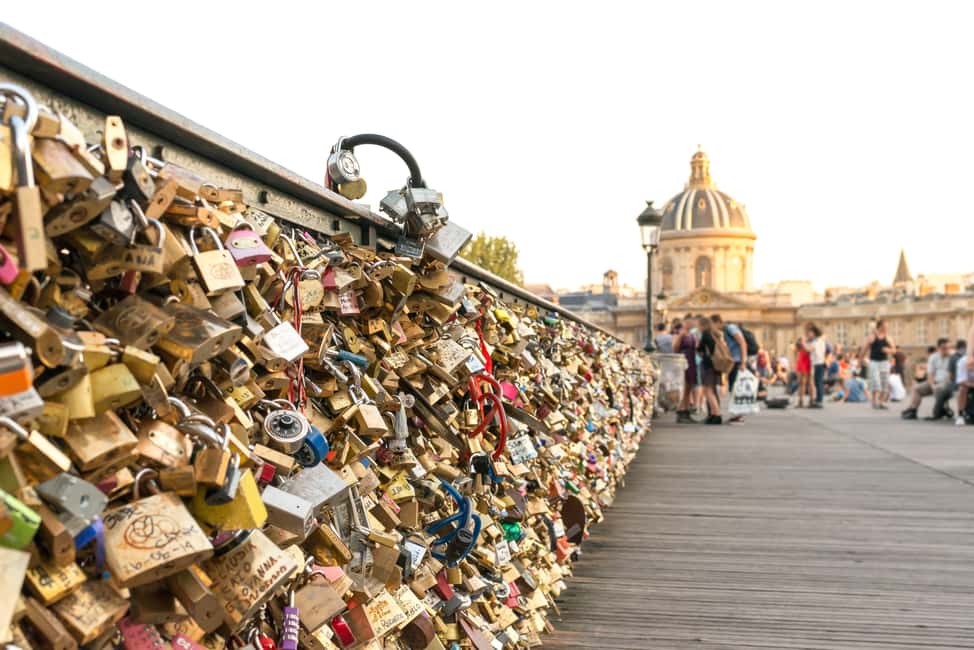 Image N°4 de Paris pour les novices - de Notre-Dame au Louvre activité à Paris, publiée par le prestataire
