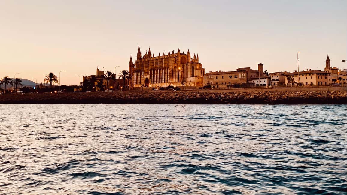 image n.15 of Palma: Private Boat Tour in Mallorca with Snorkel and Paddle activity in Calvià, uploaded by supplier