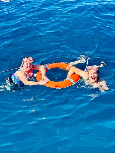 image n.7 of 4h Shared Catamaran sailing to Papagayo Beaches (12pers max) activity in Yaiza, Lanzarote, uploaded by supplier