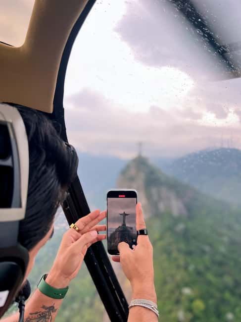 image n.13 of Rio de Janeiro: Helicopter Flight Christ the Redeemer 30 min activity in Rio de Janeiro, uploaded by supplier