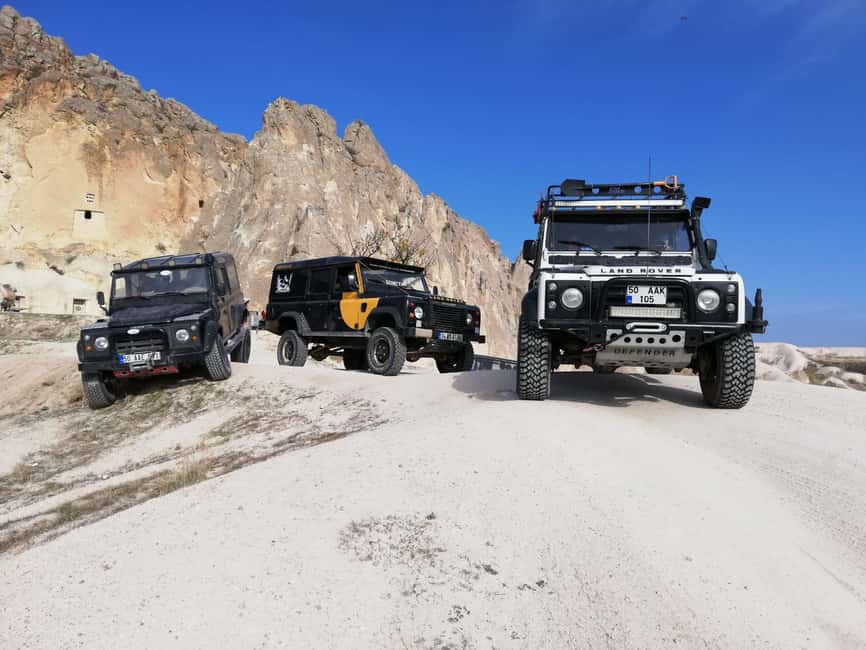 imagem n.4 de De Göreme/Ürgüp: Safari de jipe na Capadócia ao nascer ou pôr do sol atividade em Avanos, carregada pelo fornecedor