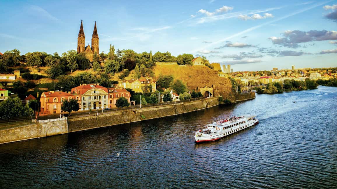 image n.2 of Prague: Vltava River Night Cruise with Buffet activity in Czech Republic, uploaded by supplier