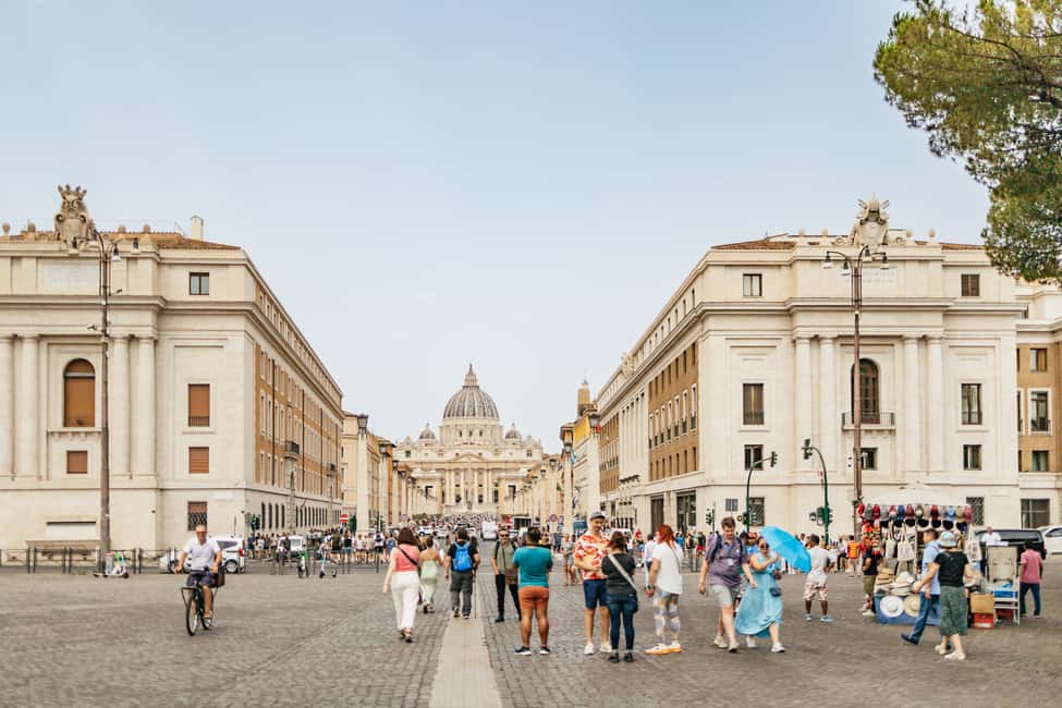 image n.2 of Rome On Your Own: Bus Transfer from Civitavecchia activity in Rome, uploaded by supplier