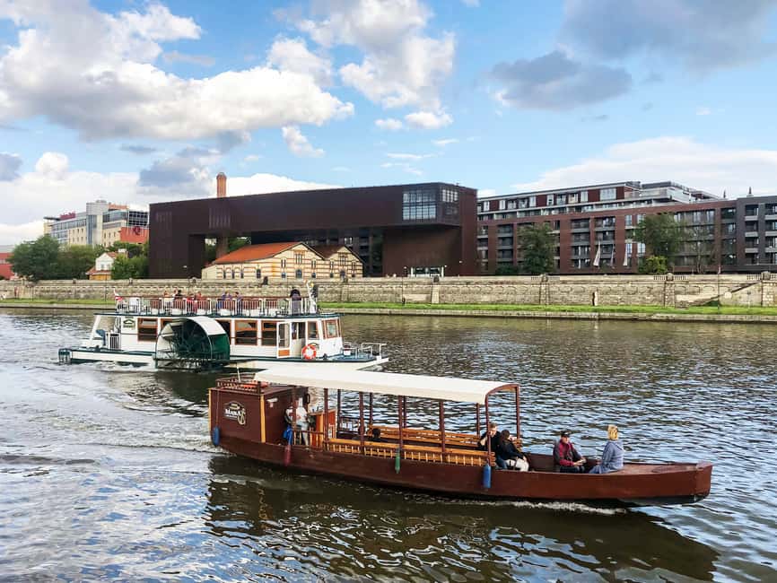 image n.3 of Krakow: Sightseeing Cruise by Vistula River activity in Krakow, uploaded by supplier