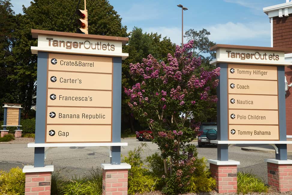 image n.12 of From NYC: Hamptons, Sag Harbor, and Outlet Shopping Day Trip activity in New York City, uploaded by supplier
