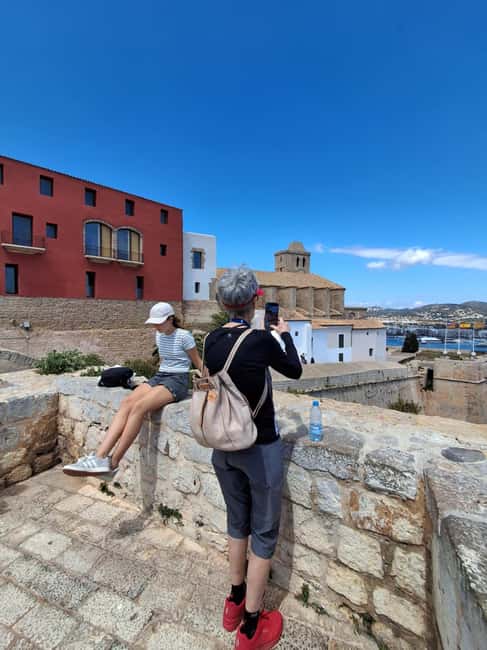 Image N°32 de TOUR DES INCONTOURNABLES D'IBIZA : Du patrimoine de l'Unesco aux plus belles plages activité à Ibiza (ville), publiée par le prestataire