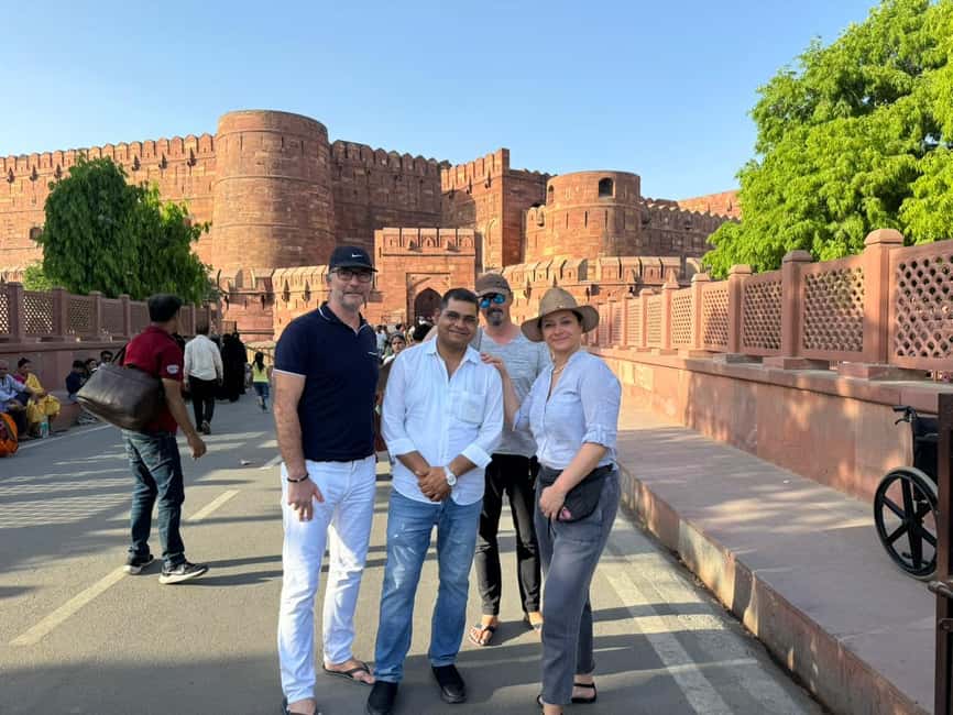 image n.4 of From Delhi: Private Day Trip, Taj Mahal+Agra Fort+Baby Taj activity in Agra, uploaded by supplier