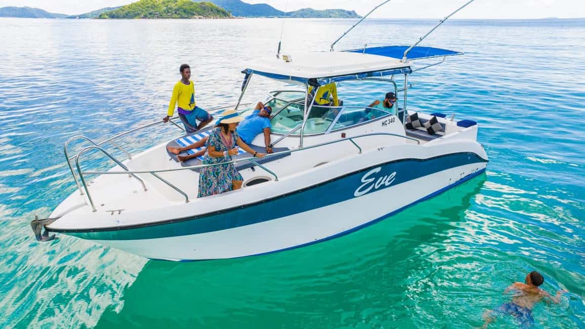 image n.11 of Luxury Private Boat Charter Praslin, Seychelles with BBQ. activity in Praslin Island, uploaded by supplier