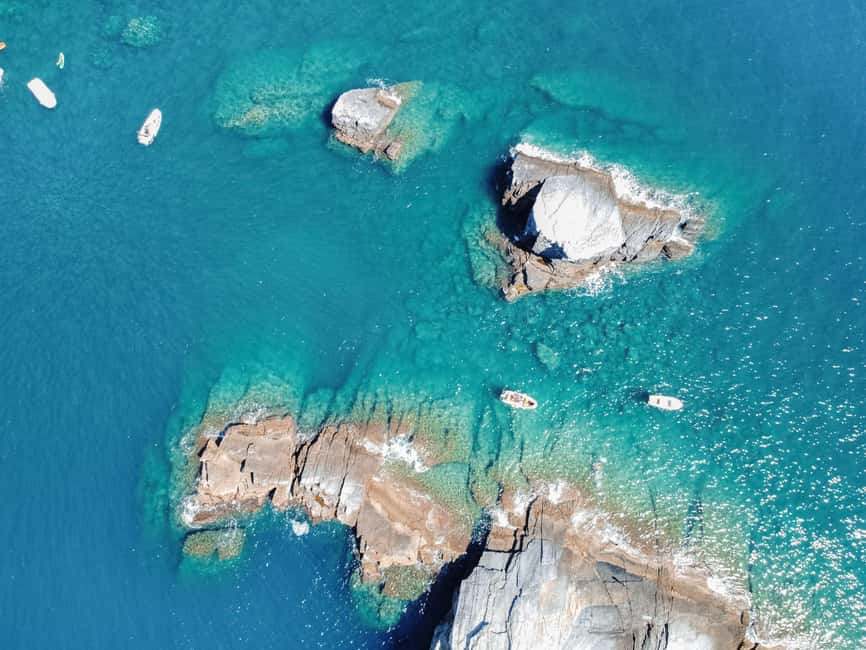 Immagine nº 8 di La Spezia: tour in barca delle Cinque Terre con cibo e bevande attività a Levanto, caricata dal fornitore