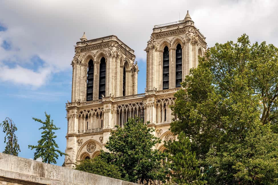 Image N°1 de Paris : visite à pied du centre-ville avec accès réservé à Notre-Dame activité à Paris, publiée par le prestataire