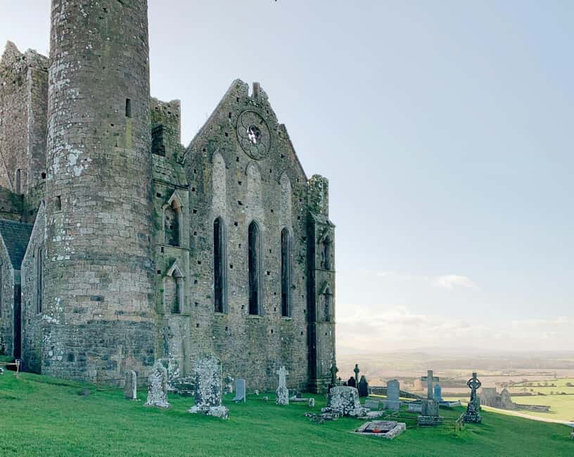 imagen n.º 9 de Cashel: Roca de Cashel, Museo del Folclore y Visita a la Ciudad actividad en Cashel, subida por el proveedor