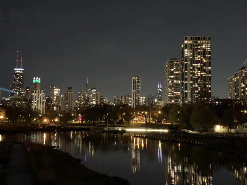 imagen n.º 5 de Lincoln Park Historia Embrujada Tour a pie de fantasmas actividad en Chicago, subida por el proveedor