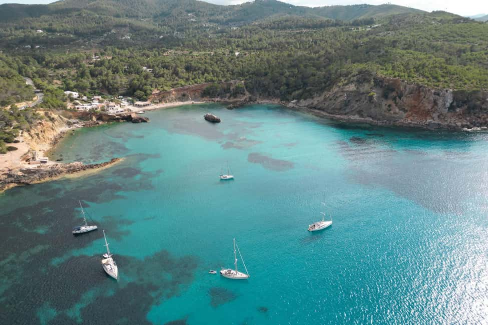image n.34 of Palma: Private Half-Day Sailing Trip with Tapas & Drinks activity in Palma de Mallorca, uploaded by supplier