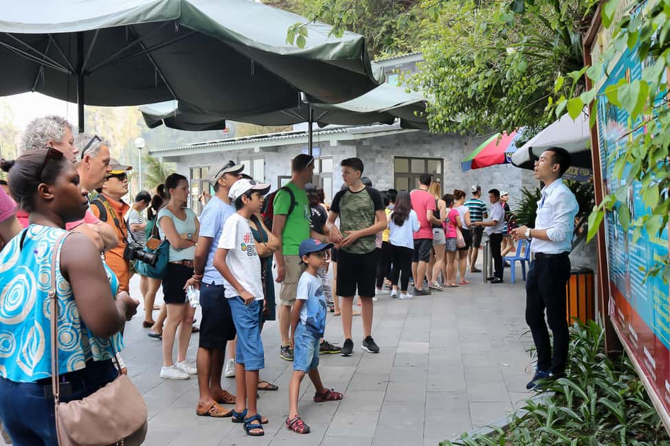 image n.6 of Hanoi: Islands & Caves Ha Long Cruise with Lunch & Kayaking activity in Dong Bac, uploaded by supplier