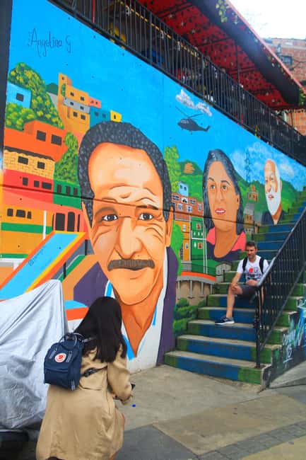 imagem n.25 de Medellín: Tour de grafite na Comuna 13 com comida de rua e teleférico atividade em Medellín, carregada pelo fornecedor