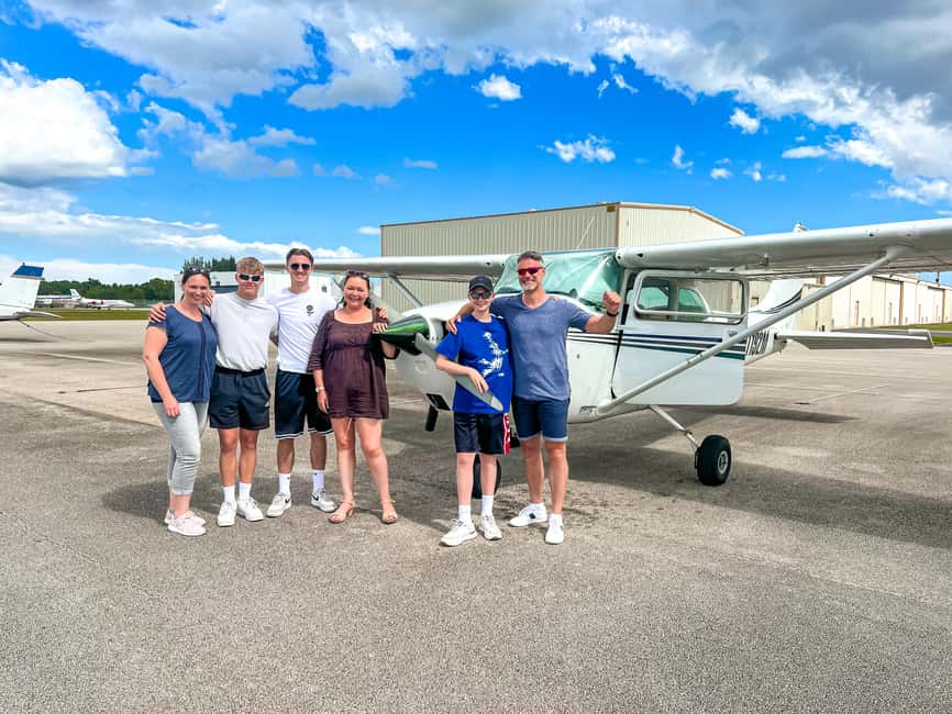 image n.62 of Miami Beach: South Beach Private Airplane Tour with Drinks activity in Miami, uploaded by supplier