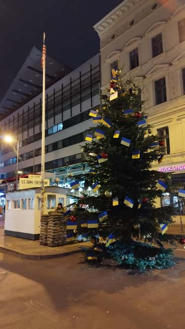 image n.6 of Highligts Walk by Night Start-Alexanderplatz activity in Berlin, uploaded by supplier