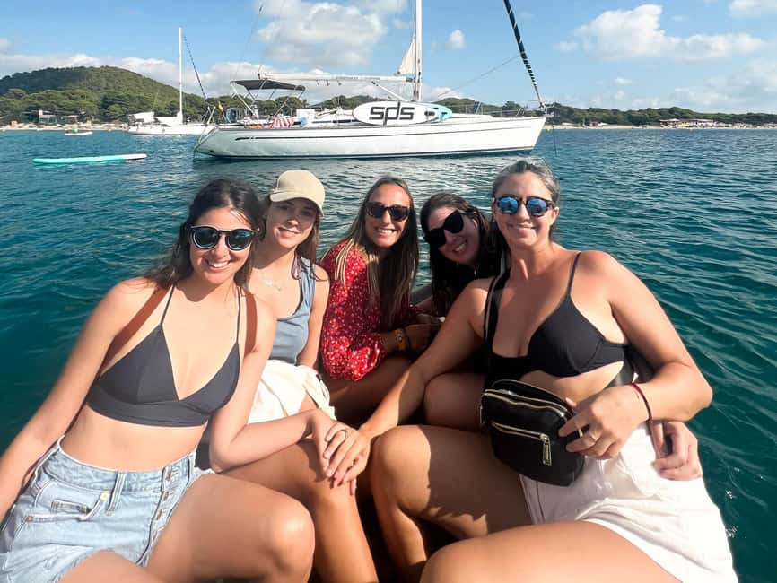 image n.25 of Palma: Private Half-Day Sailing Trip with Tapas & Drinks activity in Palma de Mallorca, uploaded by supplier