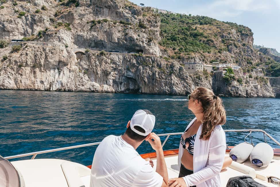 Image N°13 de Au départ de Sorrente : Excursion d'une journée en bateau à Amalfi et Positano activité à Campanie, publiée par le prestataire