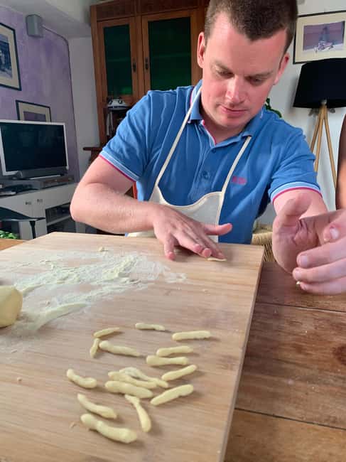 Immagine nº 17 di Riomaggiore: Corso di cucina di pasta e tiramisù attività a Riomaggiore, caricata dal fornitore