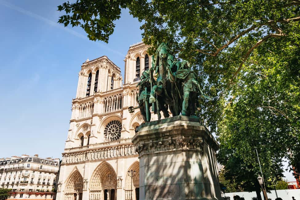 Image N°7 de Paris : visite extérieure de la cathédrale Notre-Dame activité à Paris, publiée par le prestataire