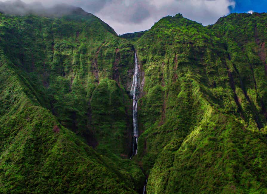 image n.3 of Kauai: Eco Adventure Helicopter Tour activity in Kapaʻa, uploaded by supplier