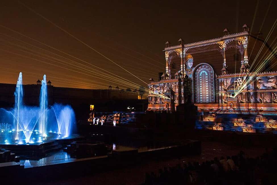 image n.2 of New Delhi: Akshardham Temple Tour with Light and Water Show activity in New Delhi, uploaded by supplier