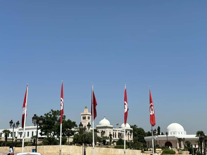 Image N°8 de Journée privée médina de Tunis Carthage Sidi Bousaid avec déjeuner activité à Monastir, publiée par le prestataire