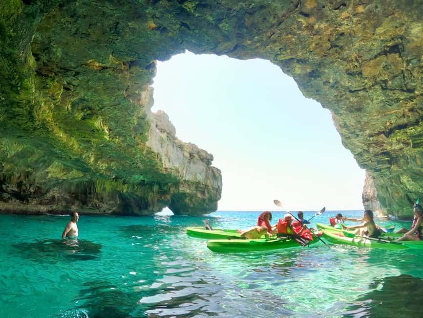 Immagine nº 6 di Santa Maria di Leuca: tour in kayak e canoa nelle grotte attività a Lecce, caricata dal fornitore