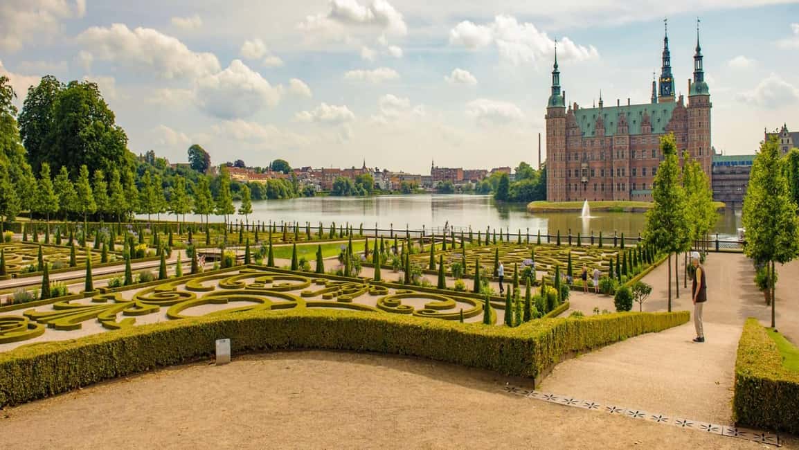 image n.13 of Castles of Kronborg and Frederiksborg from Copenhagen by Car activity in Helsingor, uploaded by supplier