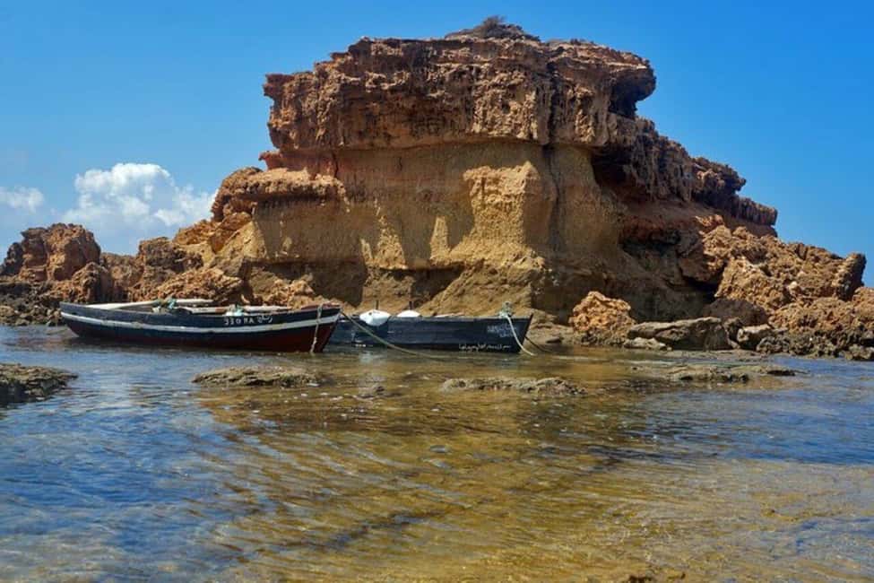Image N°4 de Excursion d'une journée à Cap Bon : Fort de Kelibia, Kerkouane classée au patrimoine mondial de l'UNESCO et plage des Grottes activité à Région de Nabeul, publiée par le prestataire