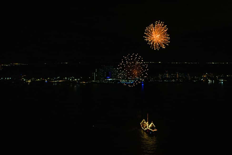 image n.13 of Cancún: Jolly Roger Pirate Dinner Cruise 2025 activity in Quintana Roo, uploaded by supplier
