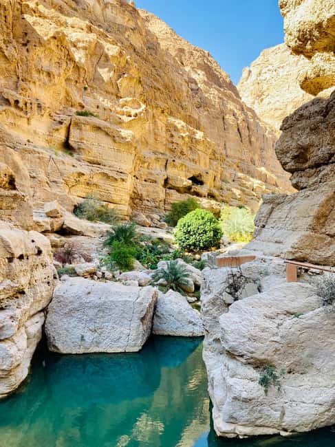 Obraz nr 14 z atrakcji Muscat: Prywatna wycieczka po Wadi Shab i Bimmah Sinkhole + bezpłatny lunch w Al-Mintakat asz-Szarkijja, przesłany przez organizatora