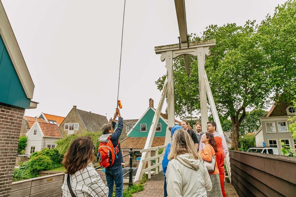 imagem n.48 de Amesterdão: Visita guiada aos moinhos de vento de Zaanse Schans e Volendam atividade em Zaandam, carregada pelo fornecedor