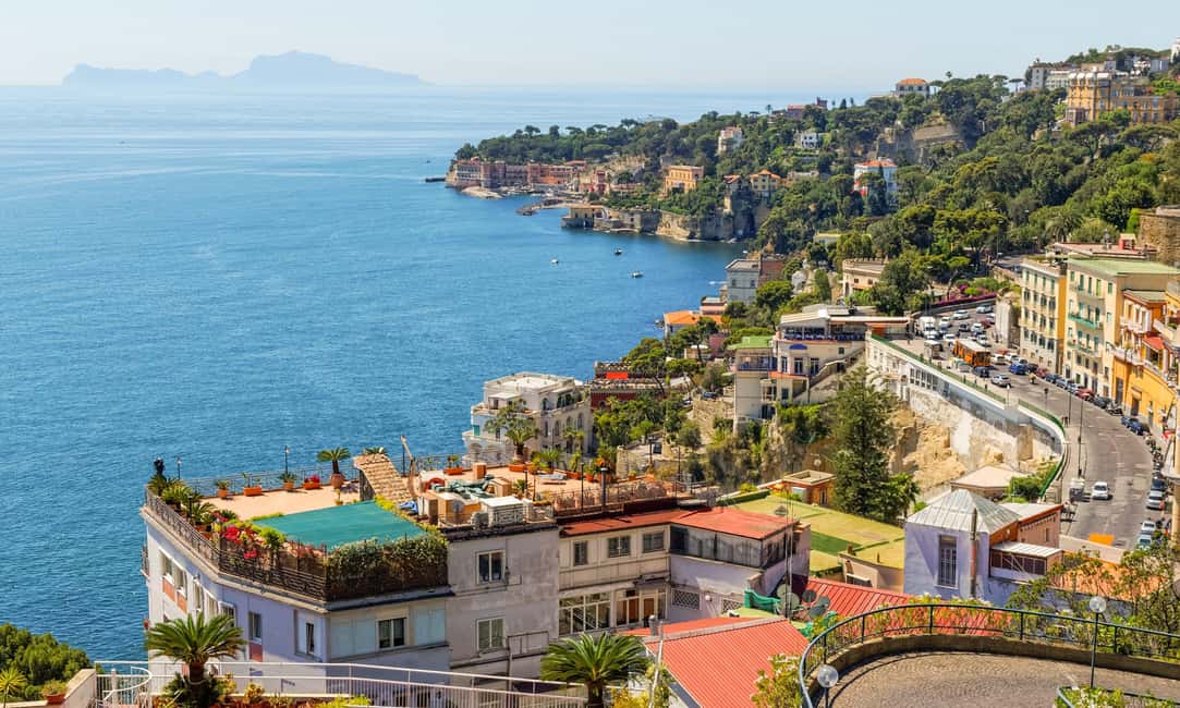 Immagine nº 22 di Tour VIP di Capri: Anacapri, Giardini di Augusto e Faraglioni attività a Campania, caricata dal fornitore