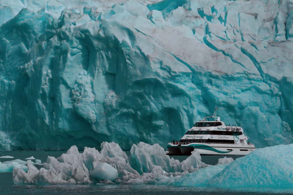 image n.17 of El Calafate: Upsala & Spegazzini Glaciers Cruise with Lunch activity in Santa Cruz Province, uploaded by supplier