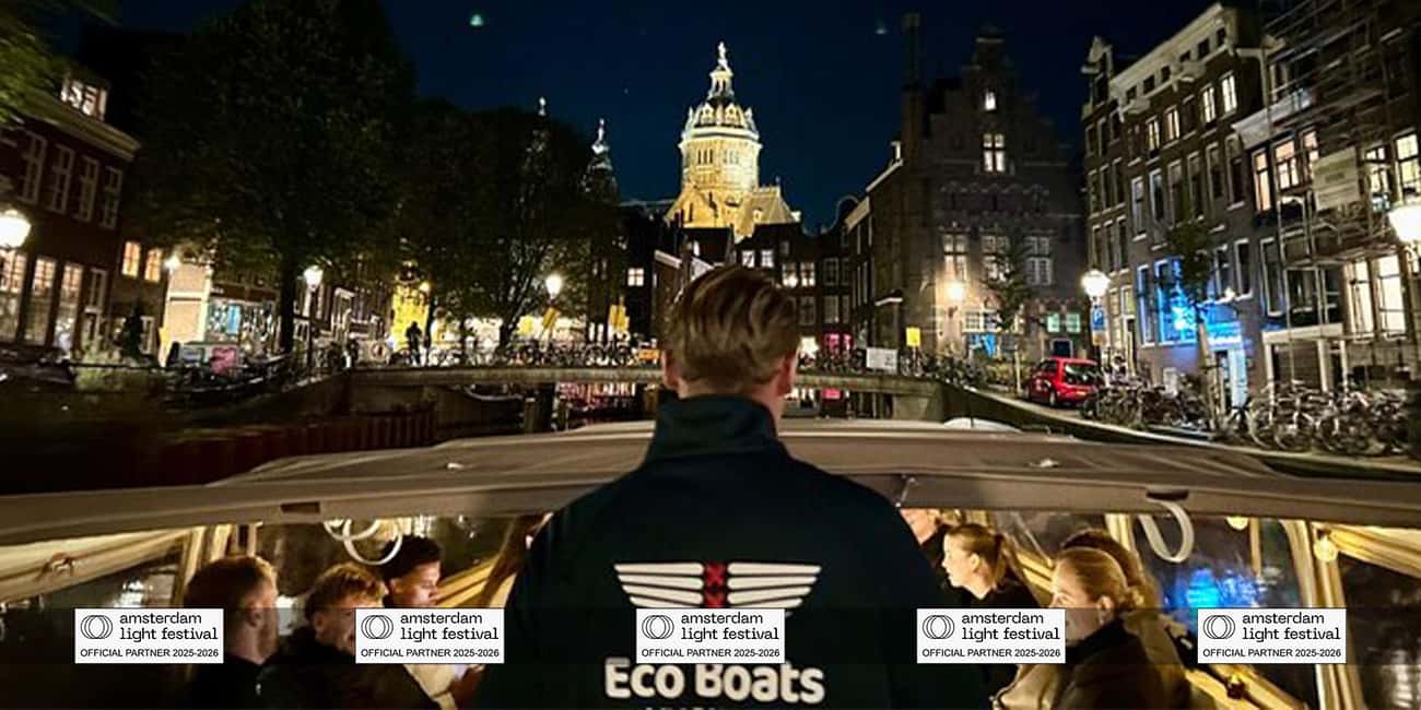 imagen n.º 12 de Crucero por el Festival de la Luz de Ámsterdam con bebidas calientes opcionales actividad en Ámsterdam, subida por el proveedor